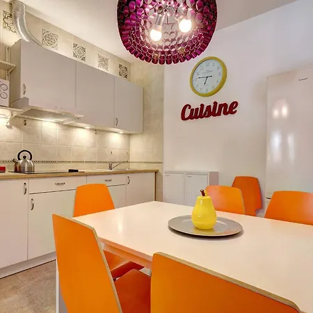 Conjunto de los Corales – La Carihuela 031 Apartamento *